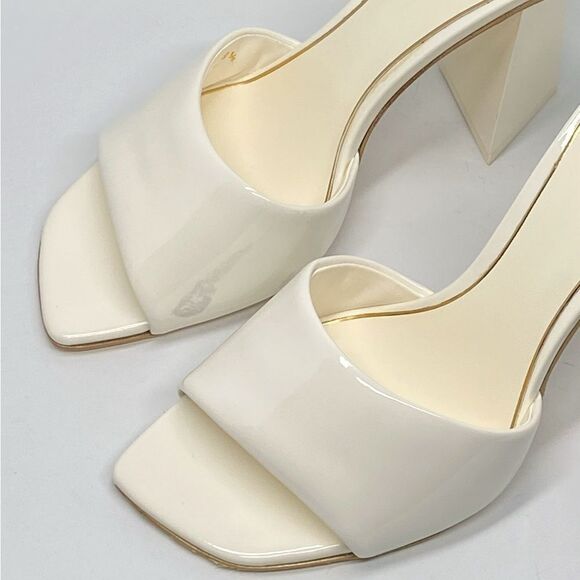 Valentino Garavani One Stud Hyper Slide Sandals In Patent Leather size 38.5 - Picture 7 of 15